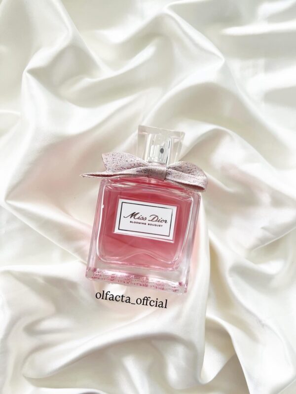 Miss Dior blooming bouquet